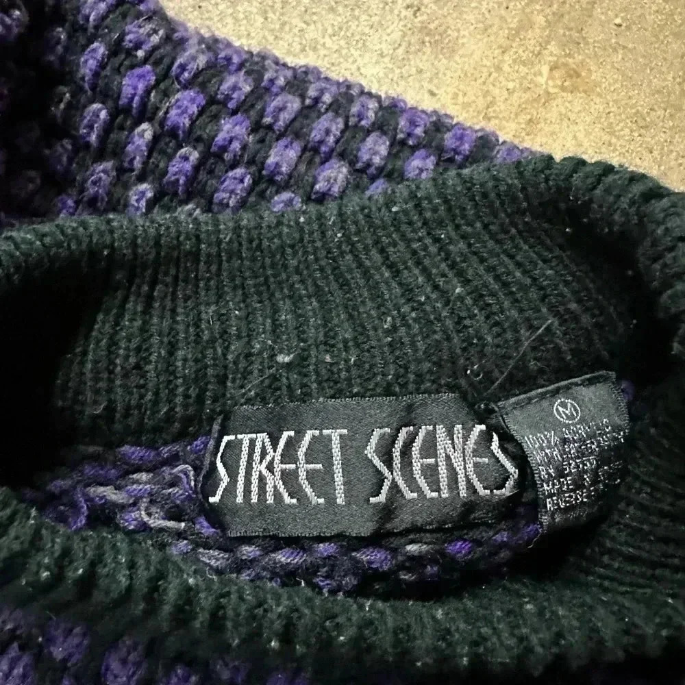 Vintage Street Scenes Purple Textured Sweater  Medium - Picture 3 of 5